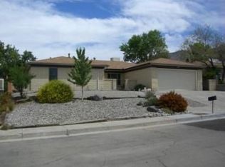 1428 Chihuahua Ave NE, Albuquerque, NM 87112