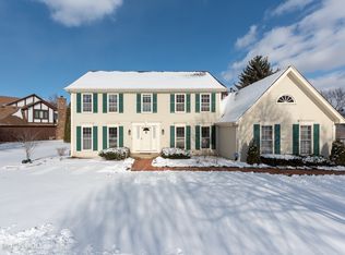 2051 Middleton Dr, Wheaton, IL
