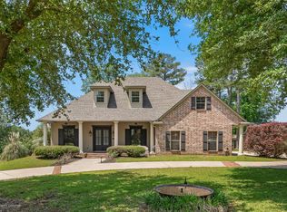 222 Old Palmetto Rd, Benton, LA 71006