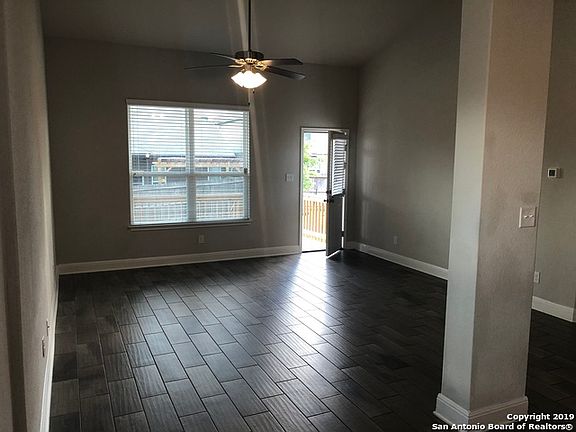 3rd image of 13102 Beals Cir