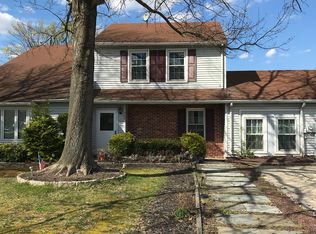 362 Cherrywood Dr, Clementon, NJ 08021