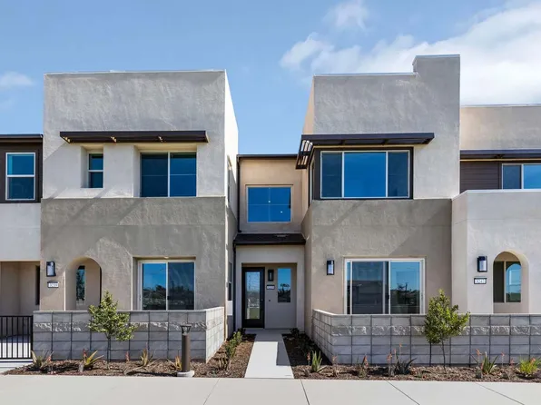 3243 E Moonstone Dr, Ontario, CA 91761