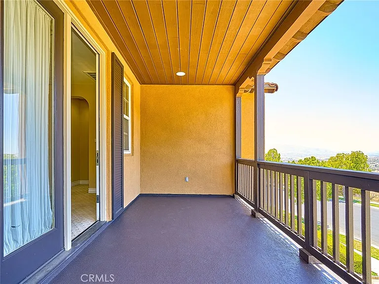 7870 Sanctuary — Photo 26