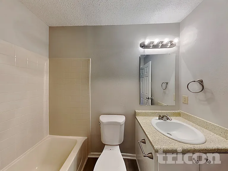 6219 Monteo Ln — Photo 15