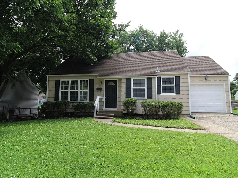 5321 W 50th Ter