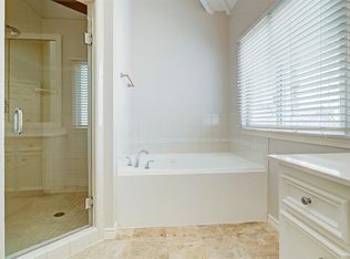 2222 Mid Ln, Houston, TX 77027