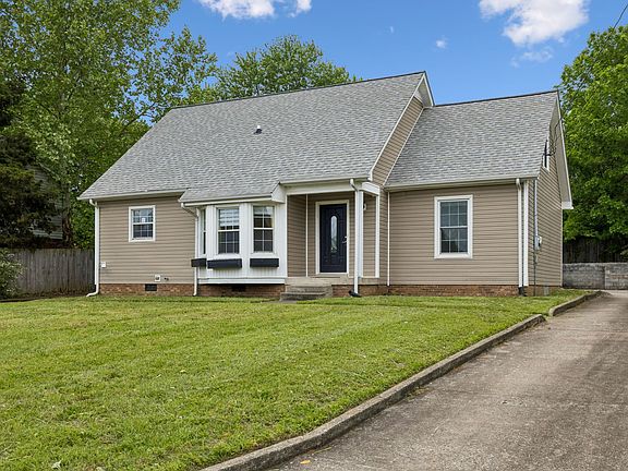 4th image of 422 Cook Dr