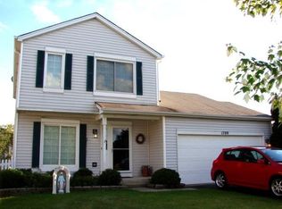 1709 Chaucer Ct, Romeoville, IL 60446