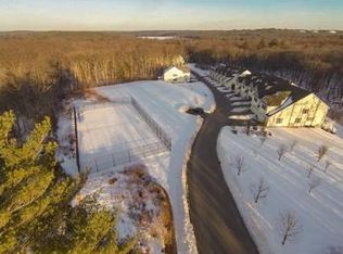 8 Trevor Ln, Hopkinton, MA 01748