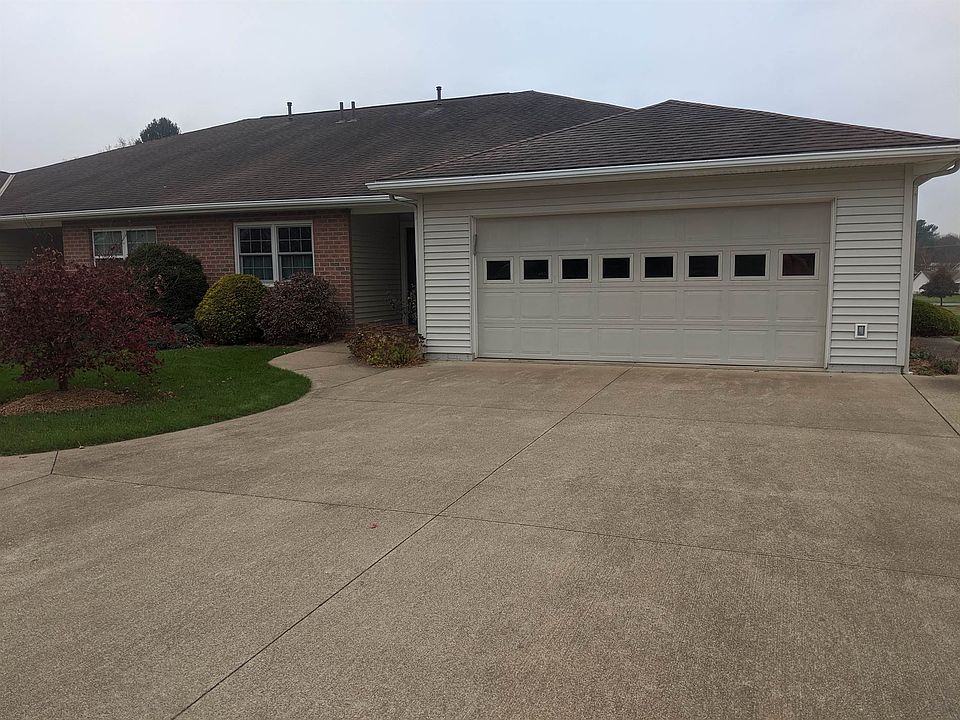 1st image of 262 Stone Meadow Cir