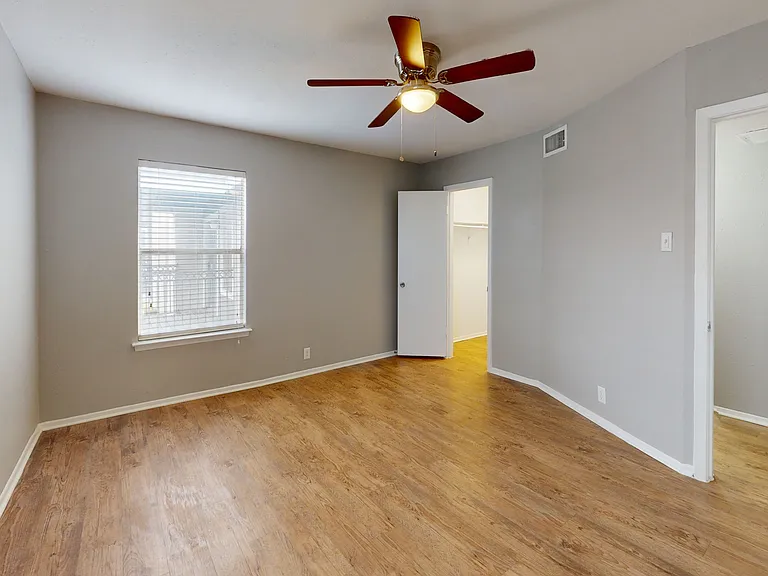 Addison Apartments at the Park — Photo 132