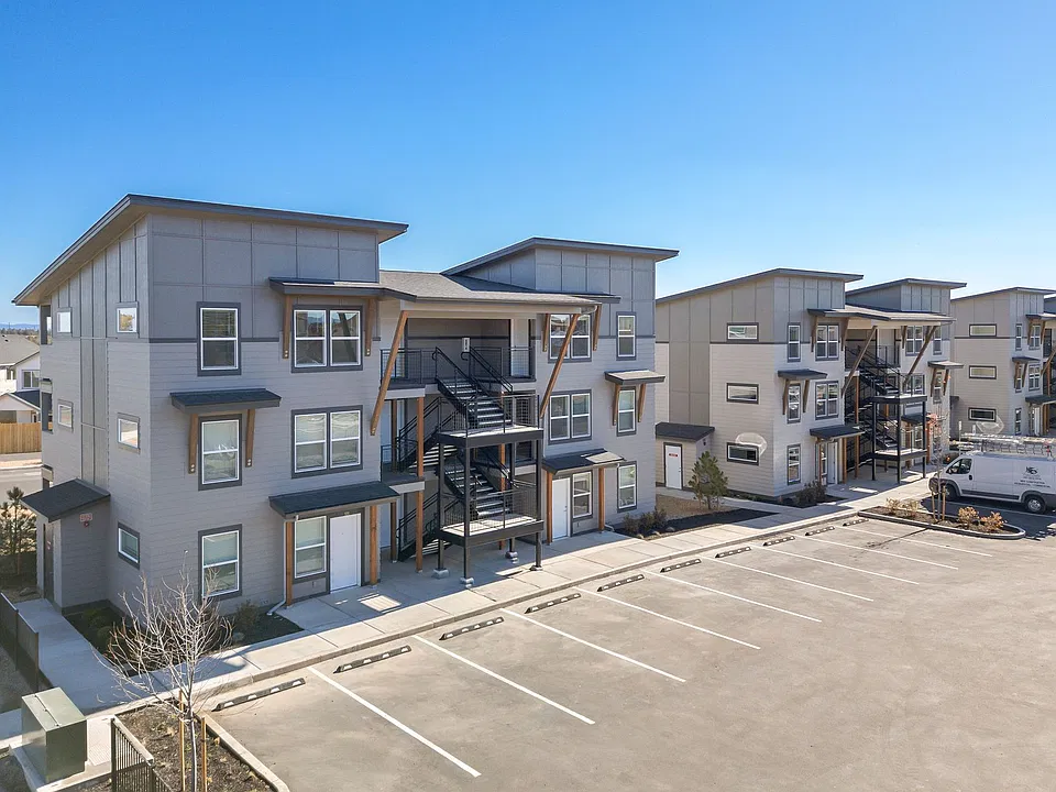 Cascade View Apartments - Arriving Winter 2026!