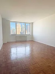 Rented by Addison Property Group