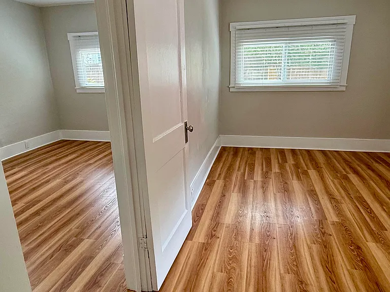 441 W Church St — Photo 13