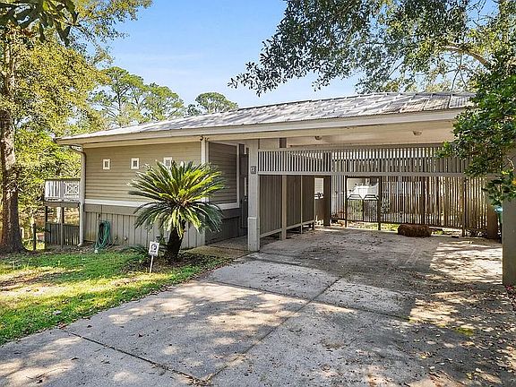 CARPORT W/50 AMP EV OUTLET