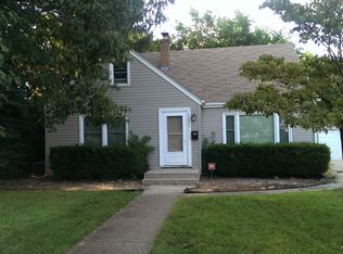 2323 Benderwirt Ave, Rockford, IL 61103