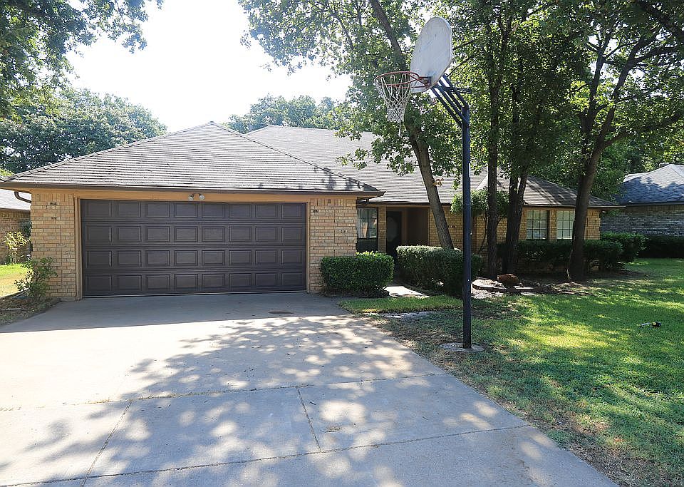 1st image of 6007 Green Forest Ct