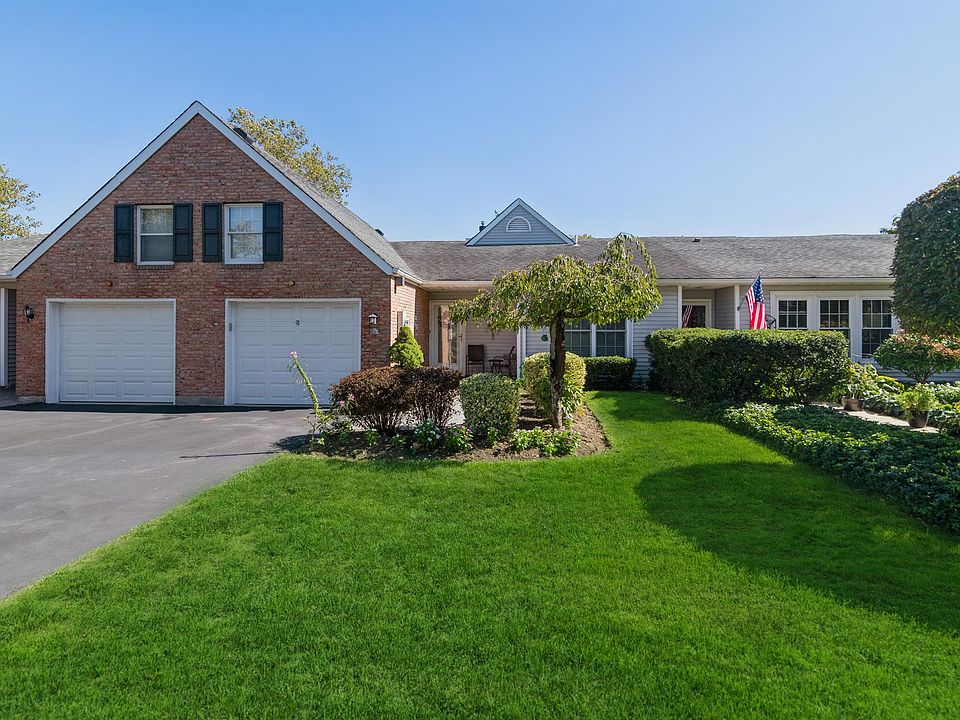 1st image of 91 Hearthside Dr #91