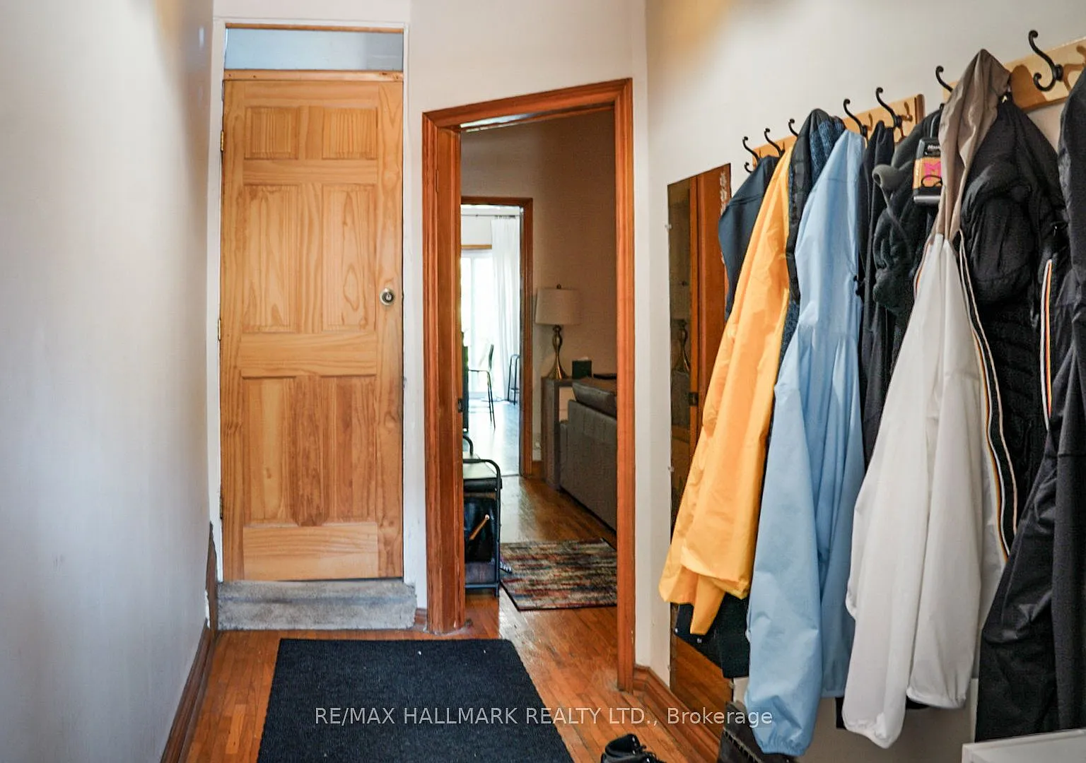 2 bed, $2,500 — Photo 3