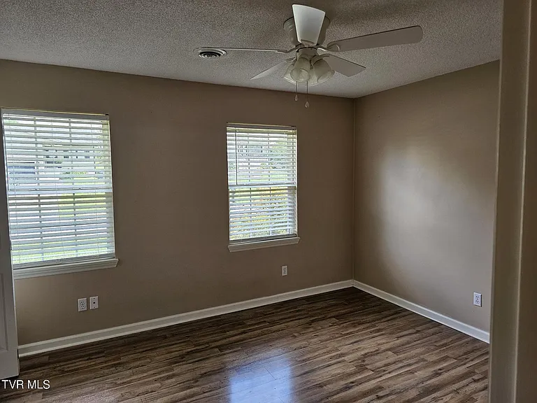 56 Tulip Grove Cir #1 — Photo 11