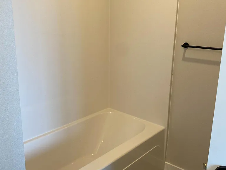3 FULL BATHROOMS