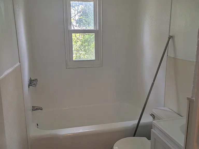 207 S Emerson Ave — Photo 6