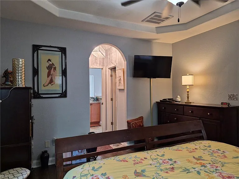 4900 Boyle Ct — Photo 16