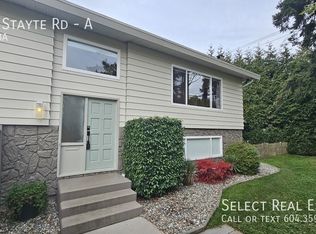 1587 Stayte Rd #A, White Rock, BC V4B4Z4