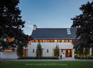 143 Crestwood Ct, Burlington, ON L7L2V9