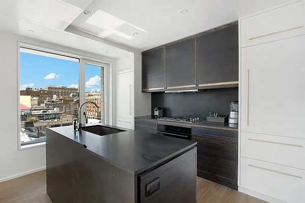 Sold by Corcoran | media 14