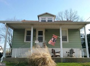 35 Washington Ave, Mount Ephraim, NJ 08059