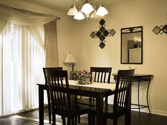 5th image of 331 Cabaret Ct