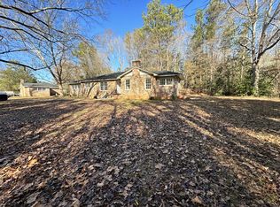 165 Riverside Dr SE, Milledgeville, GA 31061