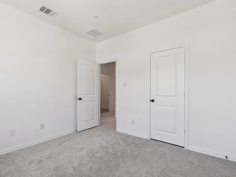 15783 Palmwood Rd — Photo 3