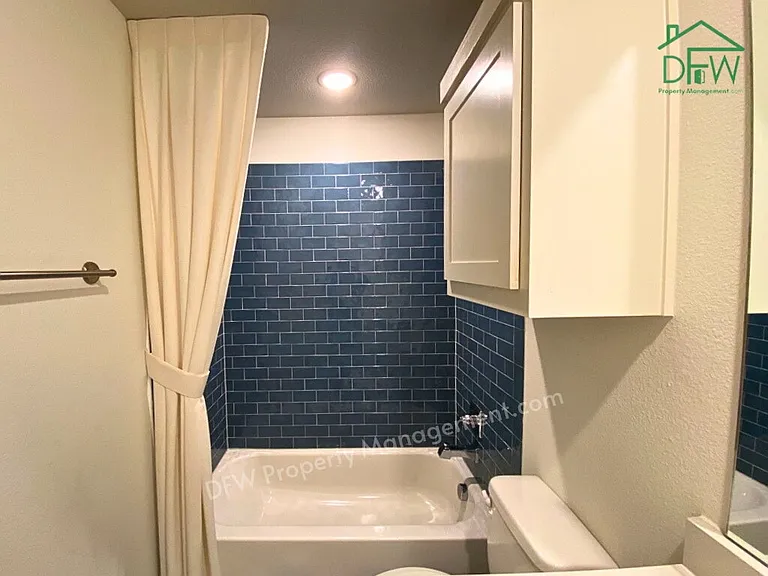 2151 Lassen Dr — Photo 36