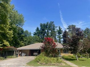 76 Daisy St, Crossville, TN 38555