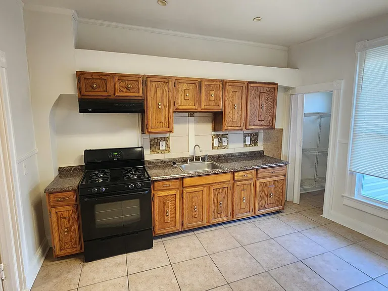 3216 W Belvedere Ave — Photo 6