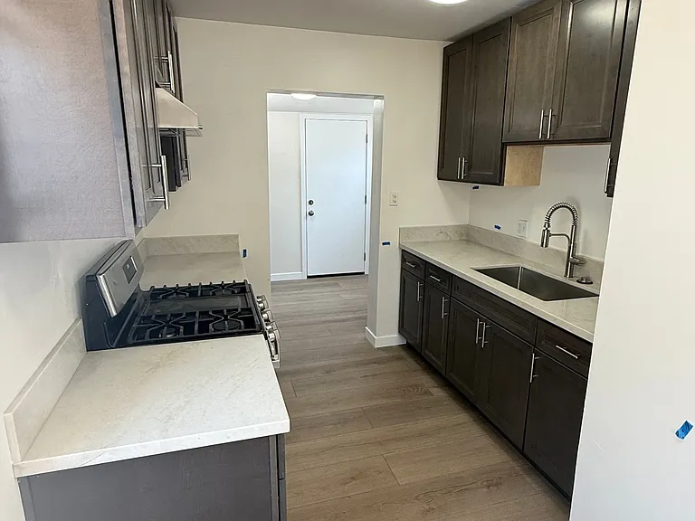 1364-1388 Kristie Ln #1374 — Photo 5