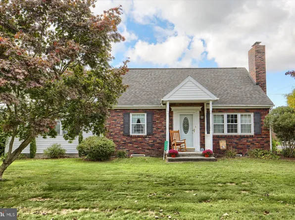 1659 S Geyers Church Rd, Middletown, PA 17057