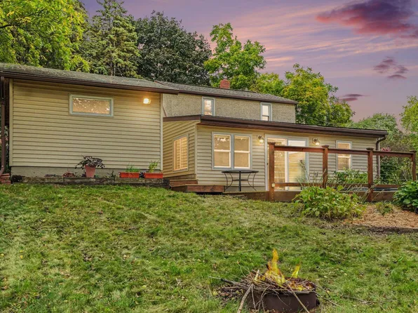 549 18th Ave N, South Saint Paul, MN 55075