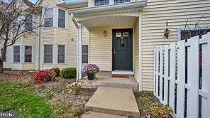 46 Powell Ct — Photo 3
