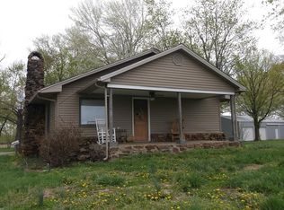 2315 State Route 142 S, Eldorado, IL 62930