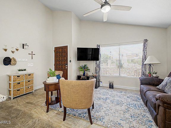 5th image of 852 E MORNINGSIDE Drive