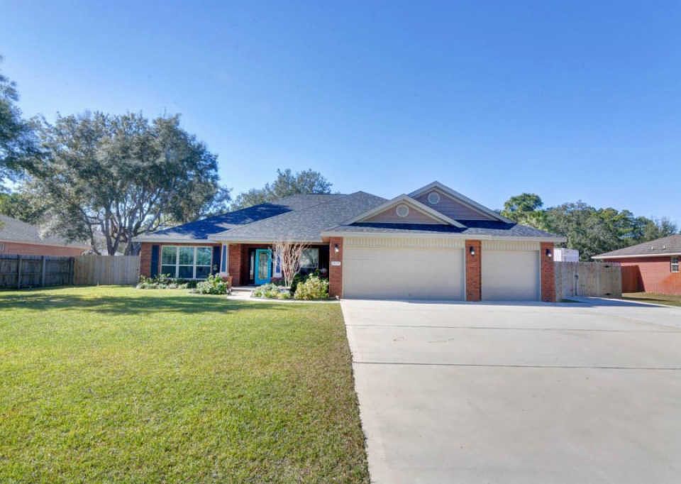 1st image of 1939 Everglades Dr