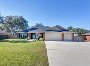 1939 Everglades Dr, Navarre, FL 32566