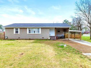700 Tuxedo Ave, Muscle Shoals, AL 35661