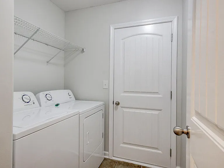 816 Dunbar Cave Rd — Photo 24