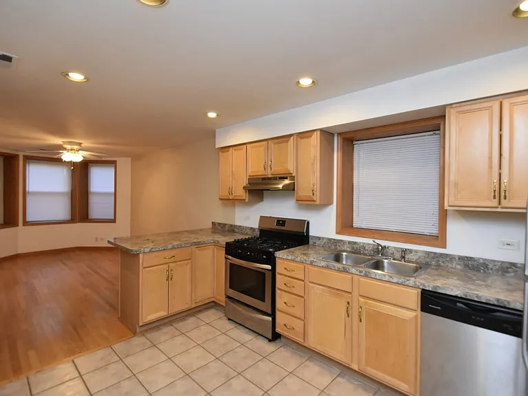 2724 N Magnolia Ave #6H — Photo 5