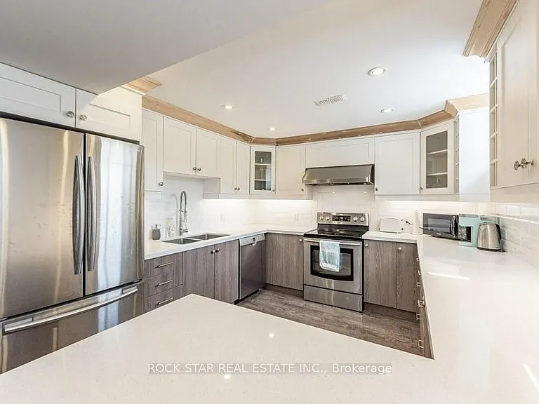 11 Aterno Dr — Photo 2