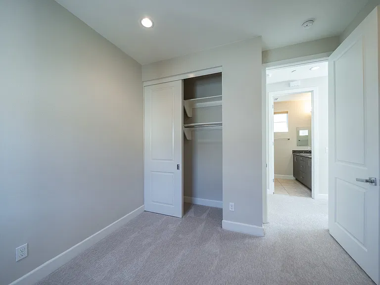 3rd Floor - 4th Bedroom